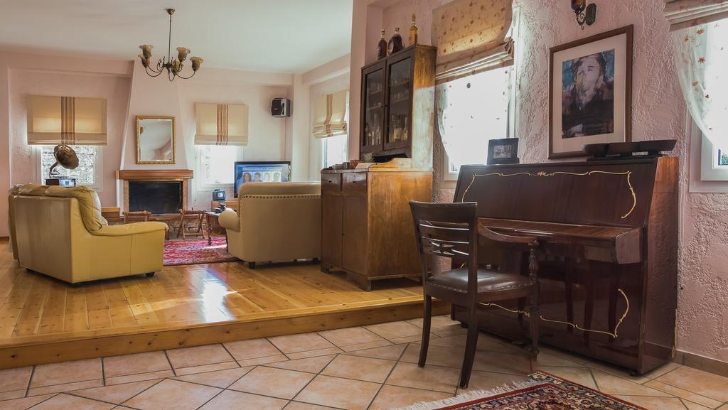 Horizon Hotel Ioannina Luaran gambar