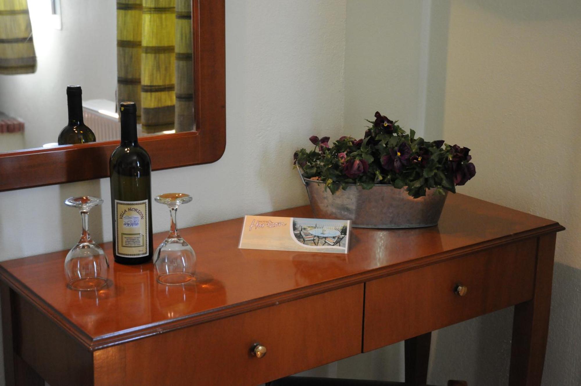 Horizon Hotel Ioannina Luaran gambar